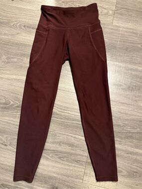 Old Navy Active Burgundy Elevate Leggings